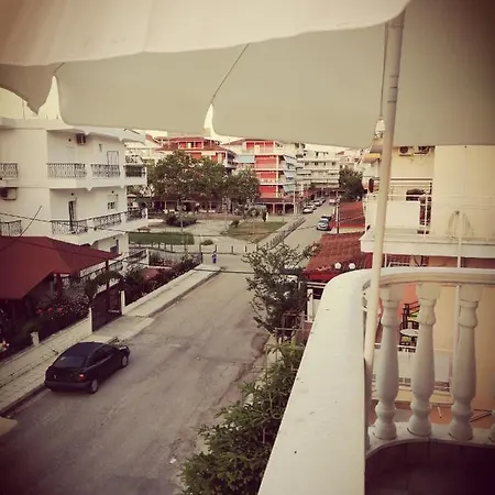 Sakis Guest house