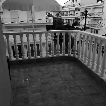 Guest house Sakis *