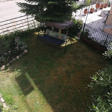 Sakis Guest house