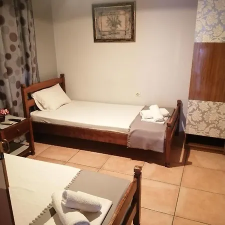 Guest house Sakis *